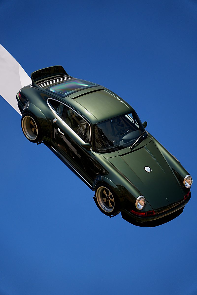 Singer 911